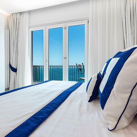 Hotel Bristol В'єтрі Екстер'єр фото