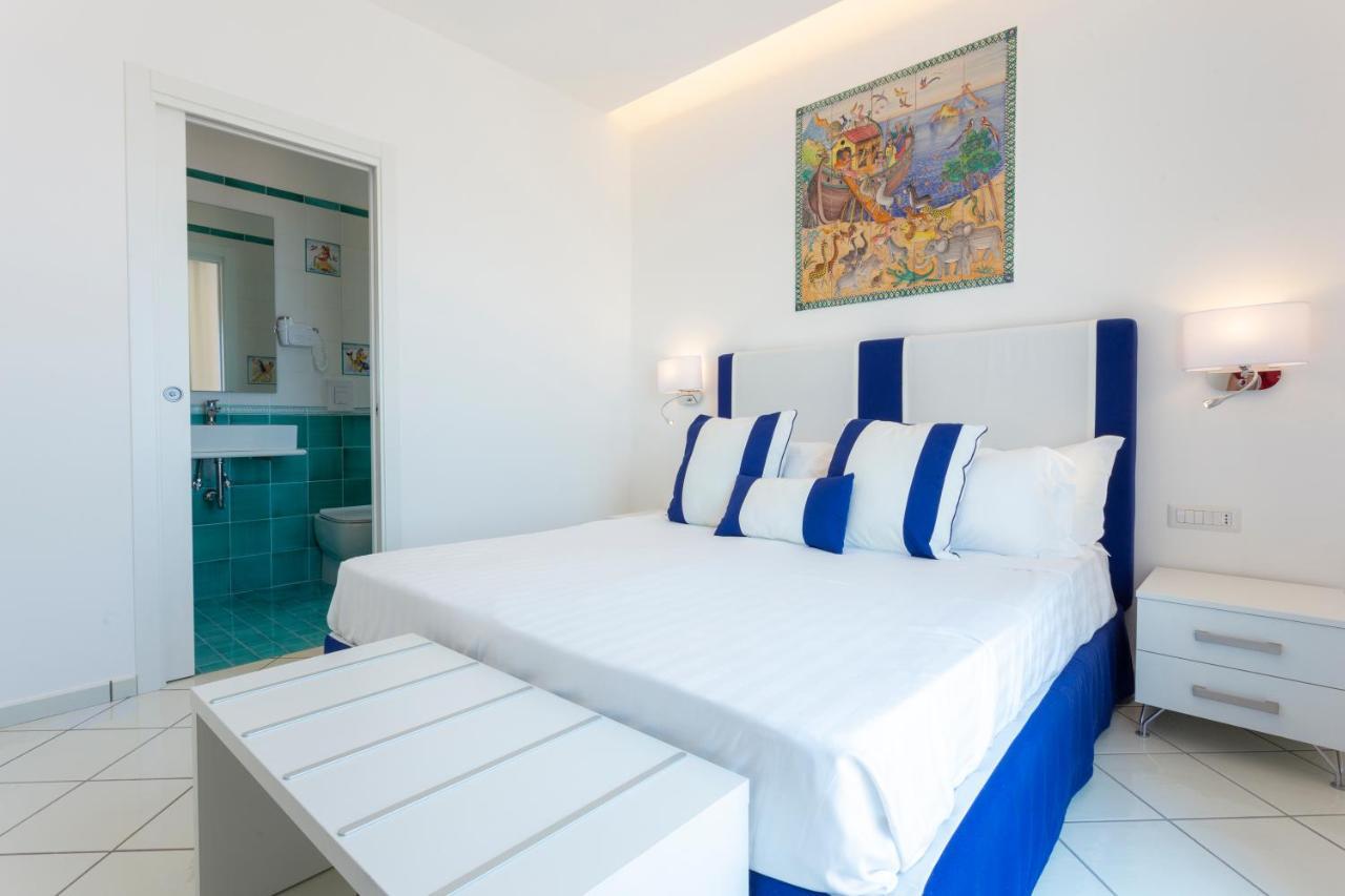 Hotel Bristol В'єтрі Екстер'єр фото