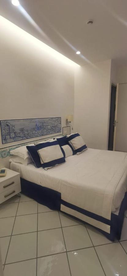 Hotel Bristol В'єтрі Екстер'єр фото