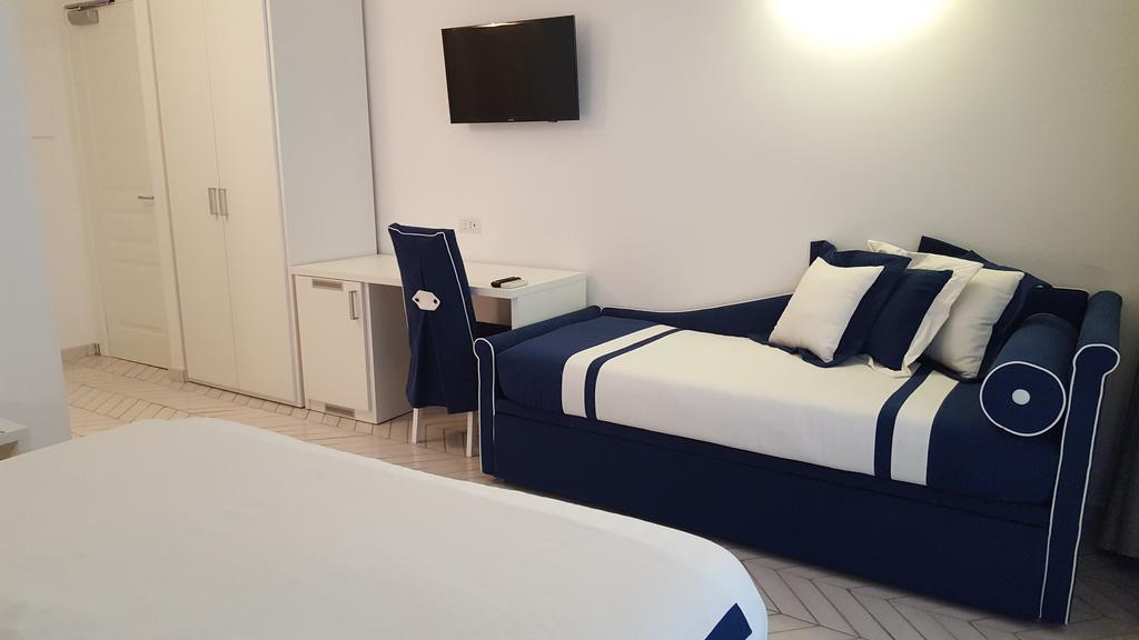 Hotel Bristol В'єтрі Екстер'єр фото
