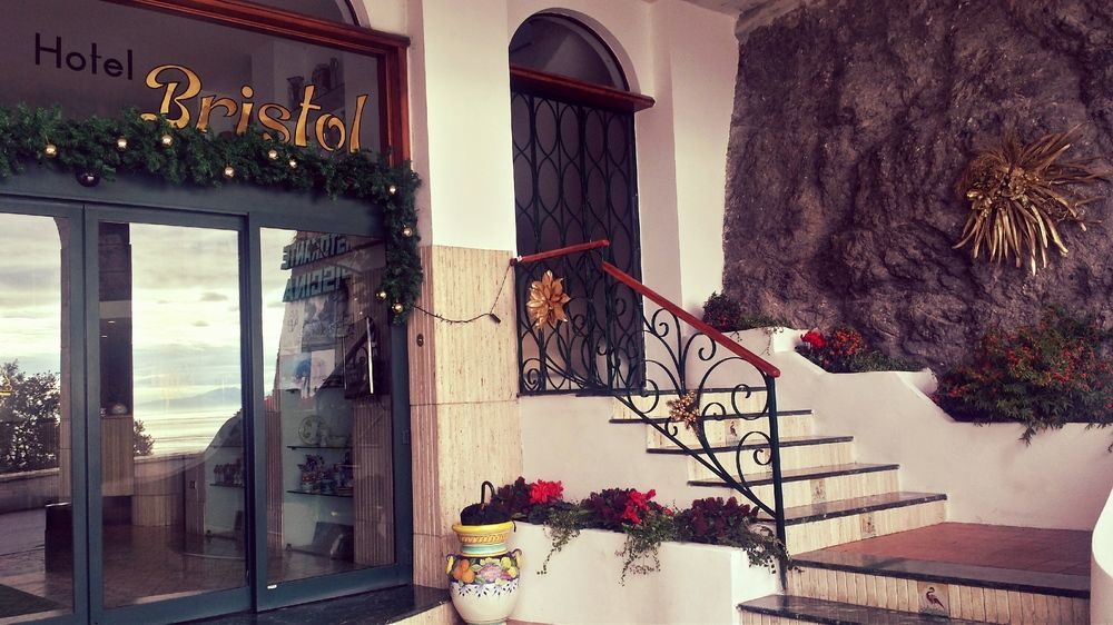 Hotel Bristol В'єтрі Екстер'єр фото